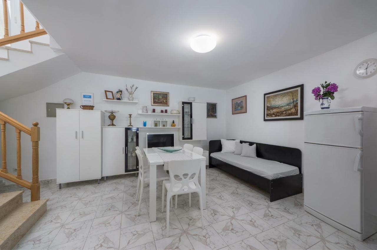 Apartments Rafaj Пула Экстерьер фото